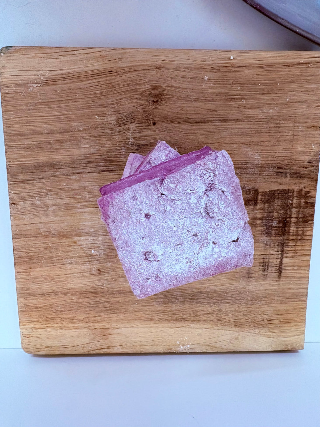 Santa’s Bevvy Gourmet Marshmallows | Mulled Wine Christmas Gift Can