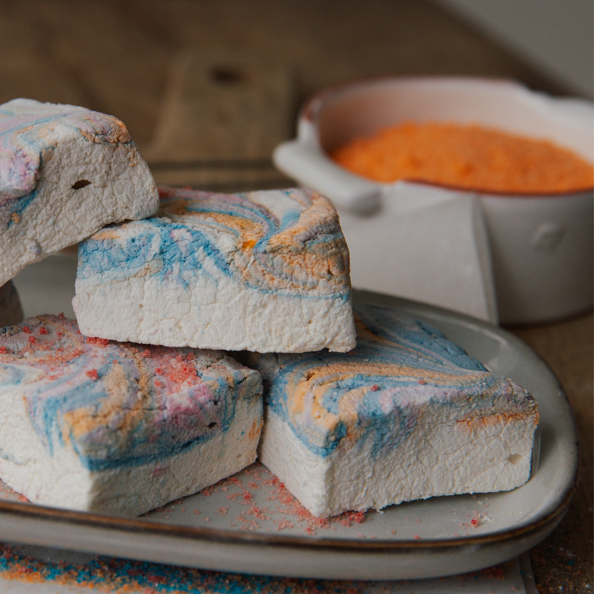 Owa Bubbla Gourmet Marshmallows | Bubblegum Gift Can
