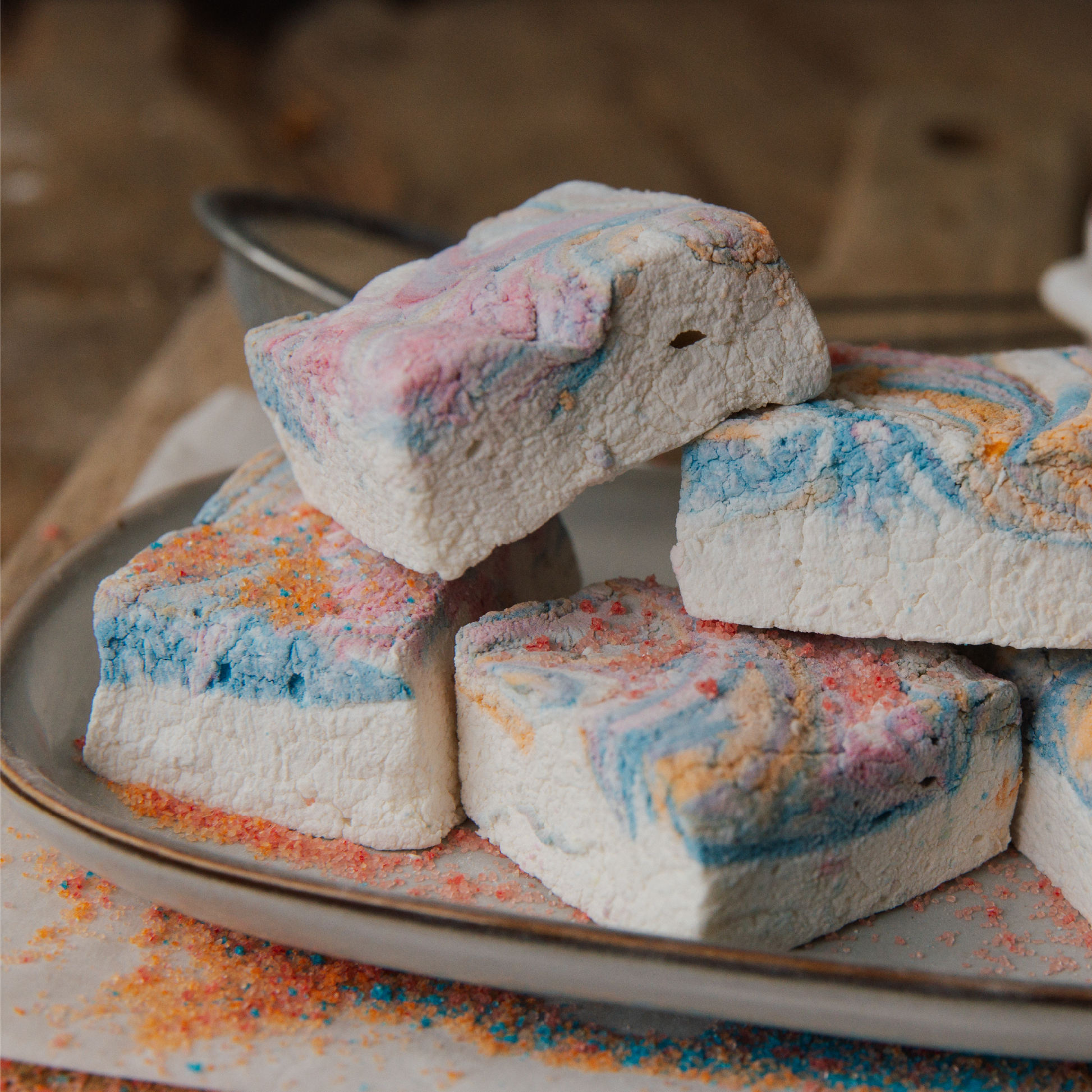Owa Bubbla Gourmet Marshmallows | Bubblegum Gift Can